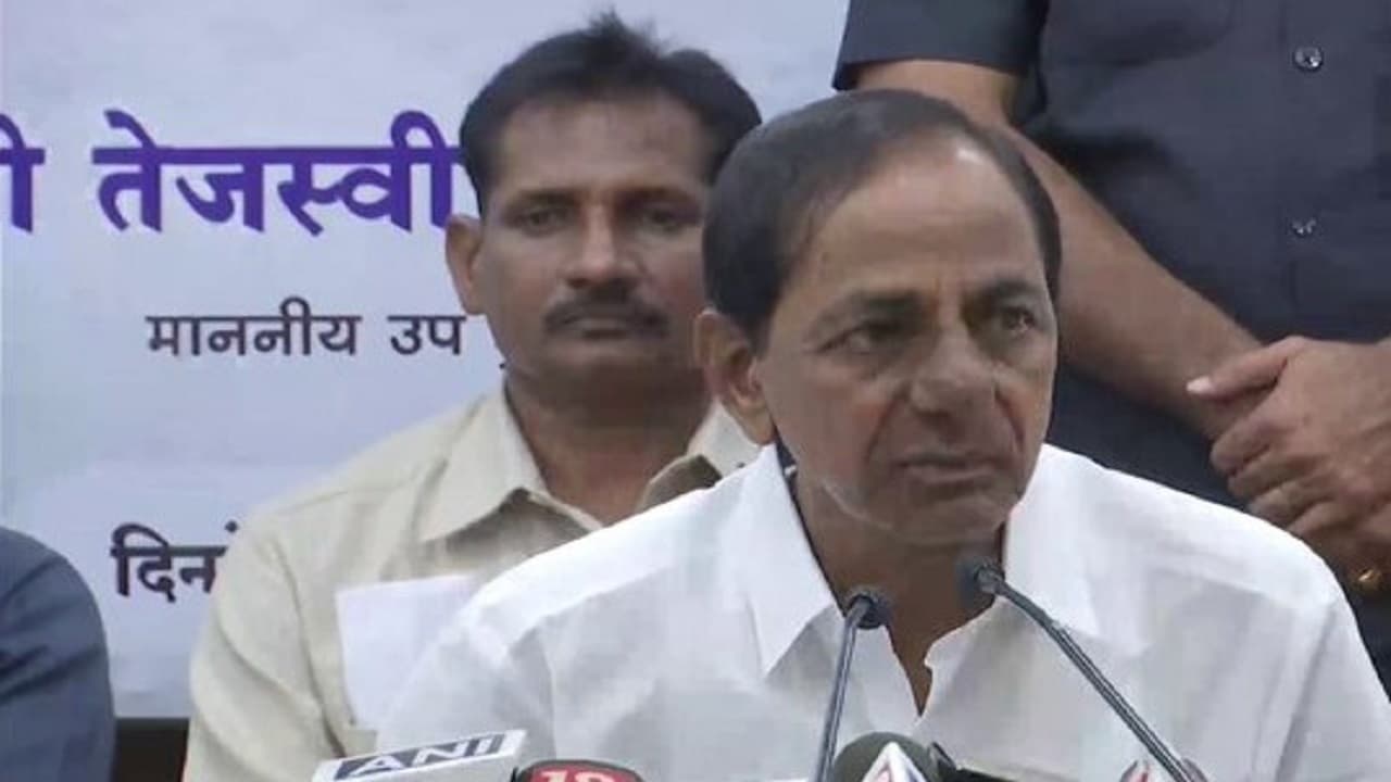 Nitish Kumar से मिलने के बाद बोले KCR, BJP की सरकार को देश से करना है बाहर, हो रहा केवल विनाश, लोग परेशान