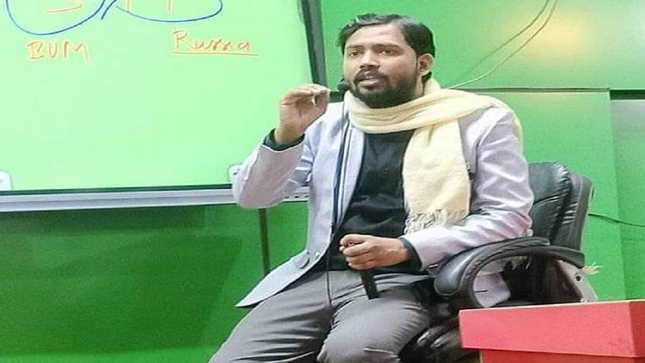 खान सर ने पहले ट्रेंड करवाया 'जस्टिस फॉर रेलवे स्टूडेंट', फिर किसानों की तरह मुहिम चलाने की दी सलाह