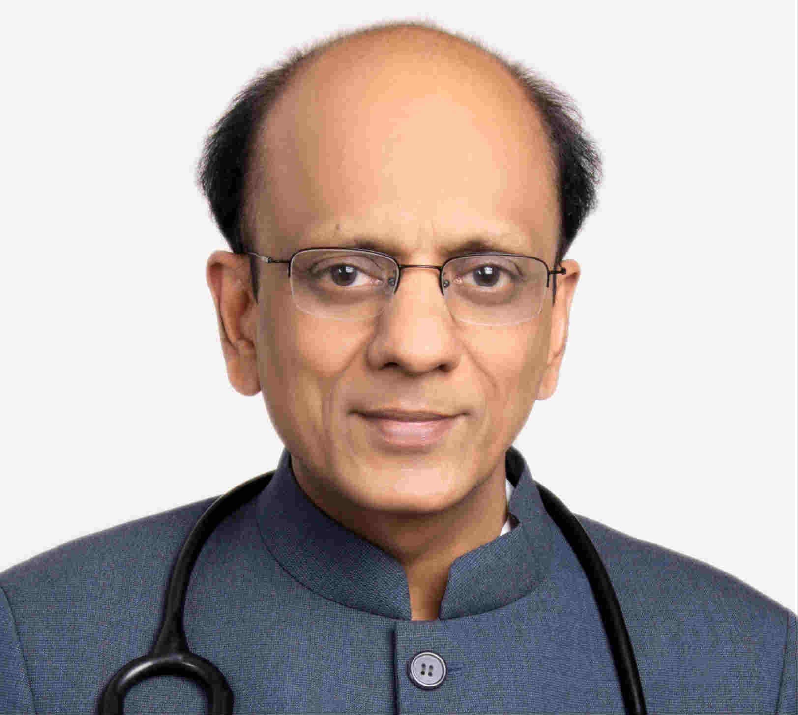 ‘डॉक्टर्स डे’ : कोरोना के चुनौतीपूर्ण समय में फरिश्ता बनकर उभरे हैं डॉक्टर और मेडिकल स्टाफ