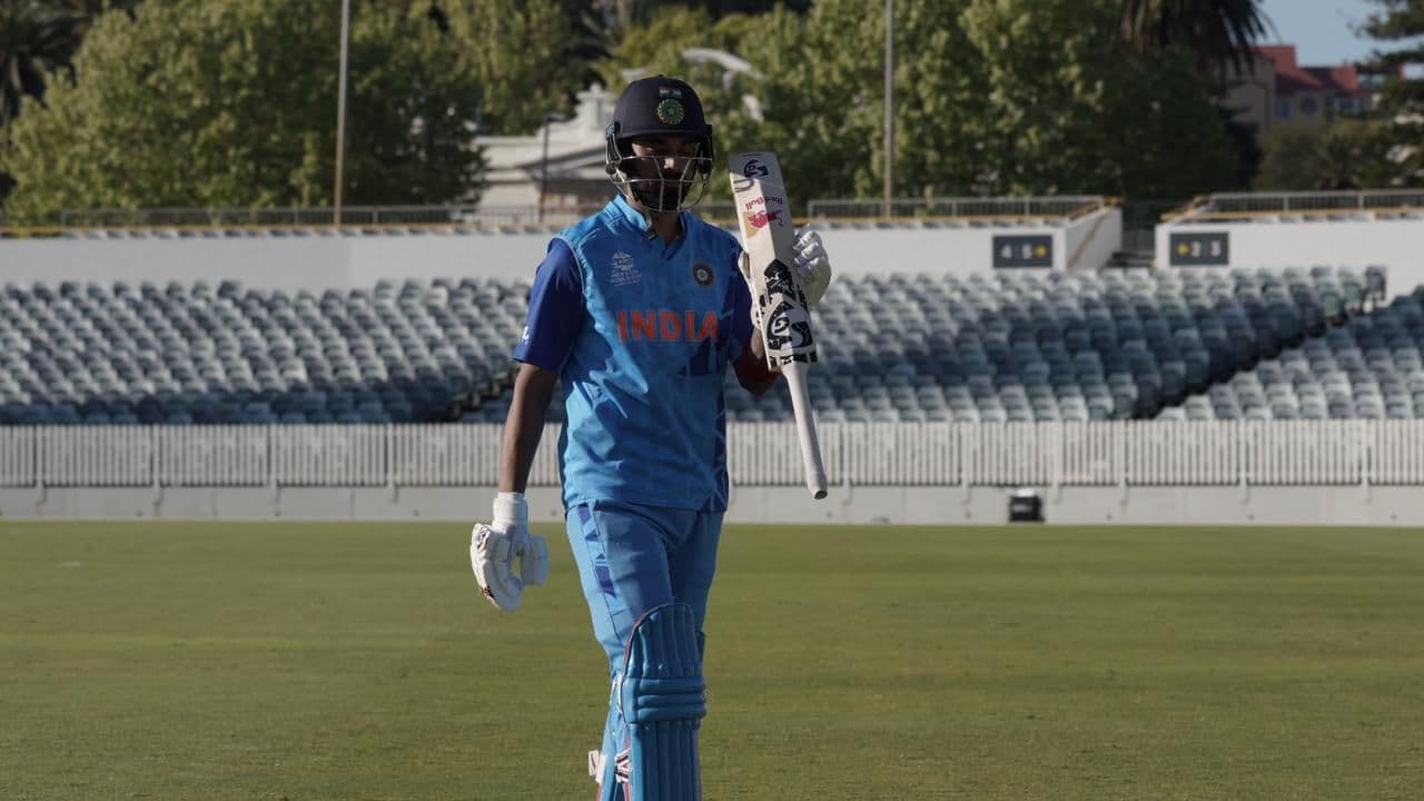 T20 World Cup: दूसरे अभ्यास मैच में वेस्टर्न ऑस्ट्रेलिया से 32 रन से हारा भारत, केएल राहुल के 74 रन बेकार T20 World Cup: दूसरे अभ्यास मैच में वेस्टर्न ऑस्ट्रेलिया से 32 रन से हारा भारत, केएल राहुल के 74 रन बेकार