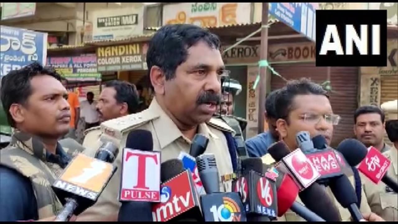 तेलंगाना: निजामाबाद में शिवाजी महाराज की मूर्ति लगाने को लेकर दो गुट भिड़े, बोधन में तनाव, धारा 144 लागू