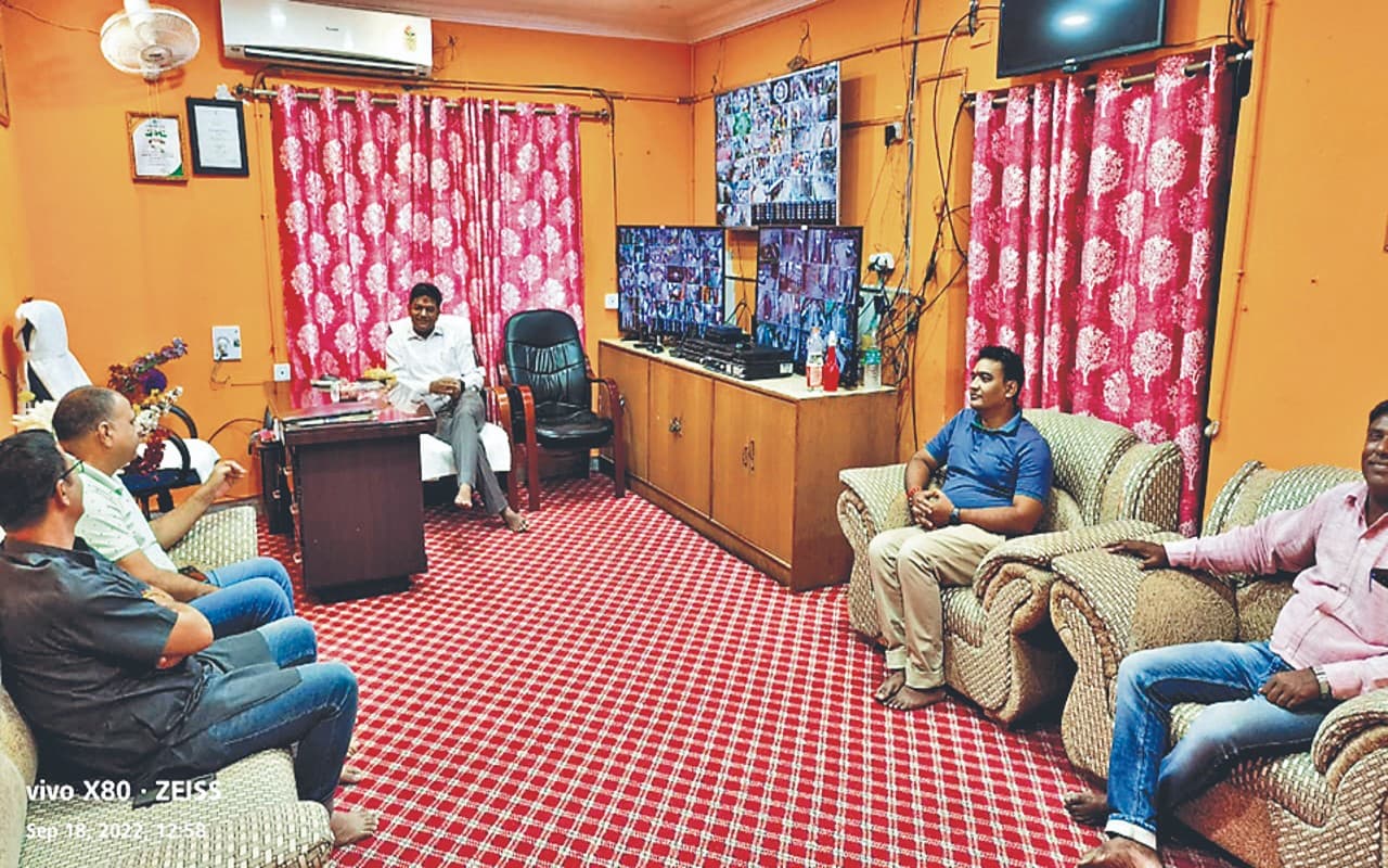 Jharkhand: देवघर में एक सप्ताह में तय की जायेगी शीघ्रदर्शनम की नयी दर, बैठक कर लिया निर्णय