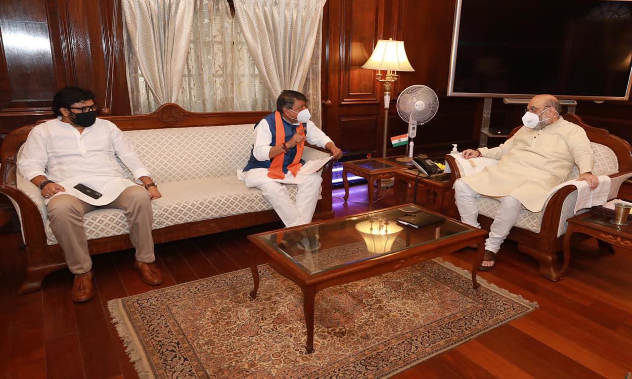राष्ट्रपति के बाद अमित शाह से मिले भाजपा नेता, बंगाल की स्थिति की दी जानकारी