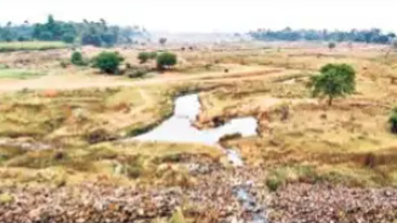गोड्डा की लाइफ लाइन कझिया नदी आज विलुप्त होने के कगार पर, लगातार दोहन के कारण हुई ऐसी हालत