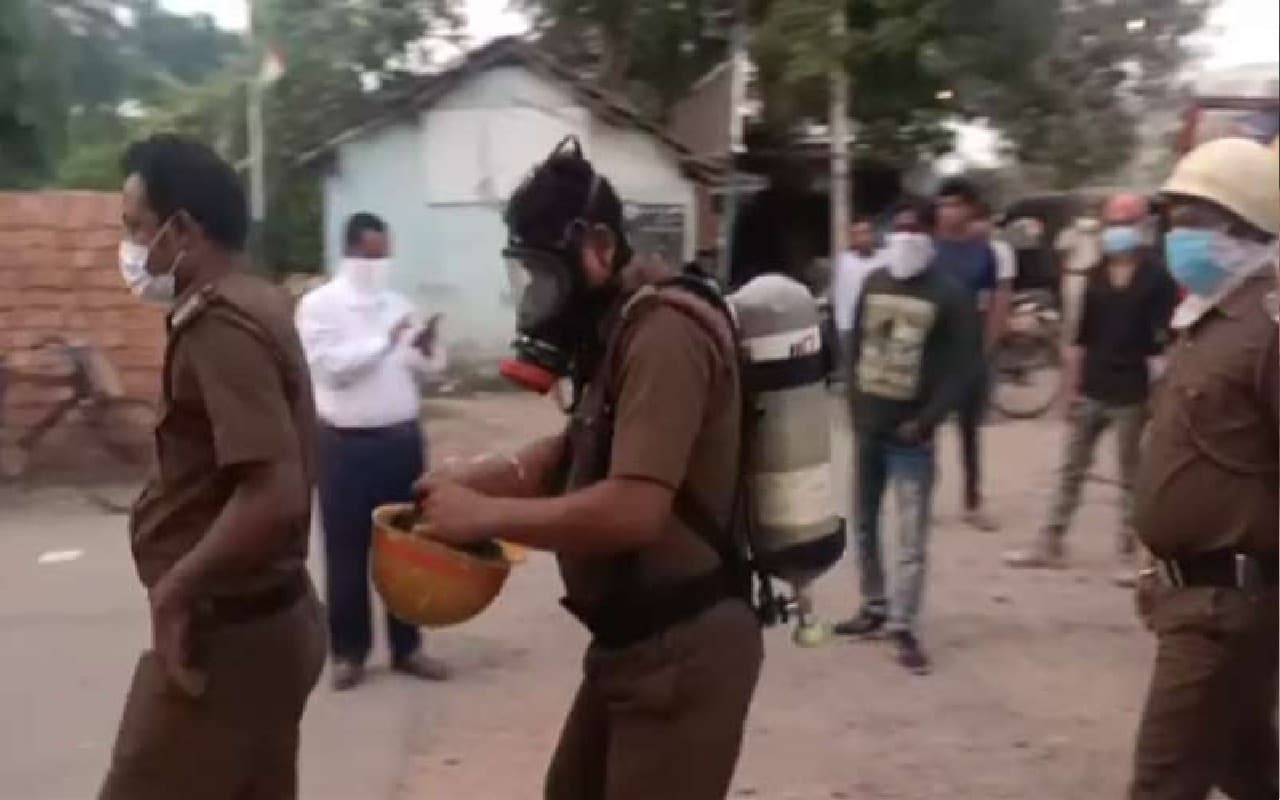 कमलगाजी फैक्ट्री में गैस रिसाव, एक के बाद एक कई फैक्ट्री कर्मचारी हुए बीमार , दहशत में स्थानीय लोग