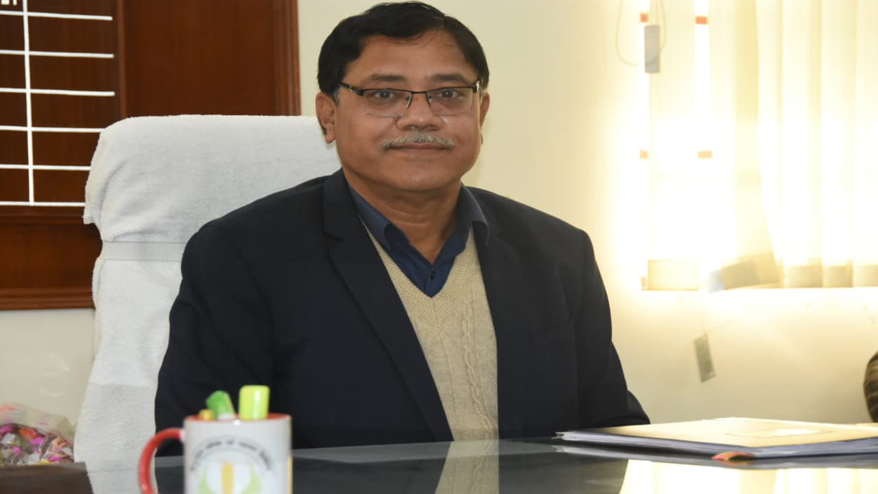 हर्ल सिंदरी का 93 फीसदी कार्य पूरा, जानें कब से शुरू होगा उत्पादन, झारखंड गठन के बाद का है सबसे बड़ा प्रोजेक्ट