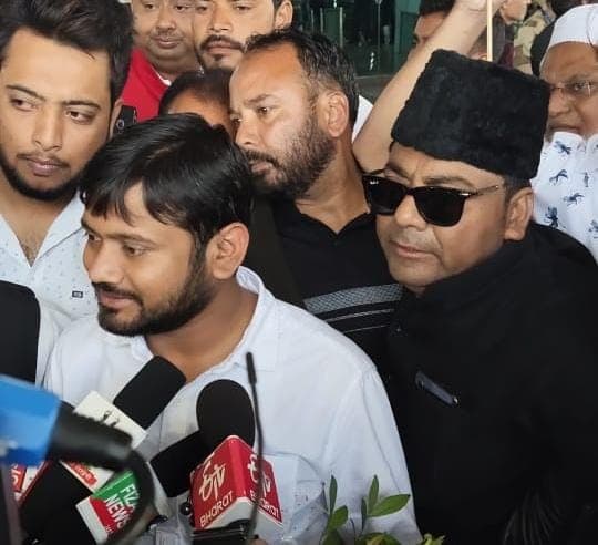 JNU छात्र संघ के पूर्व अध्यक्ष कन्हैया कुमार रांची पहुंचे, CAA के खिलाफ सभा को करेंगे संबोधित