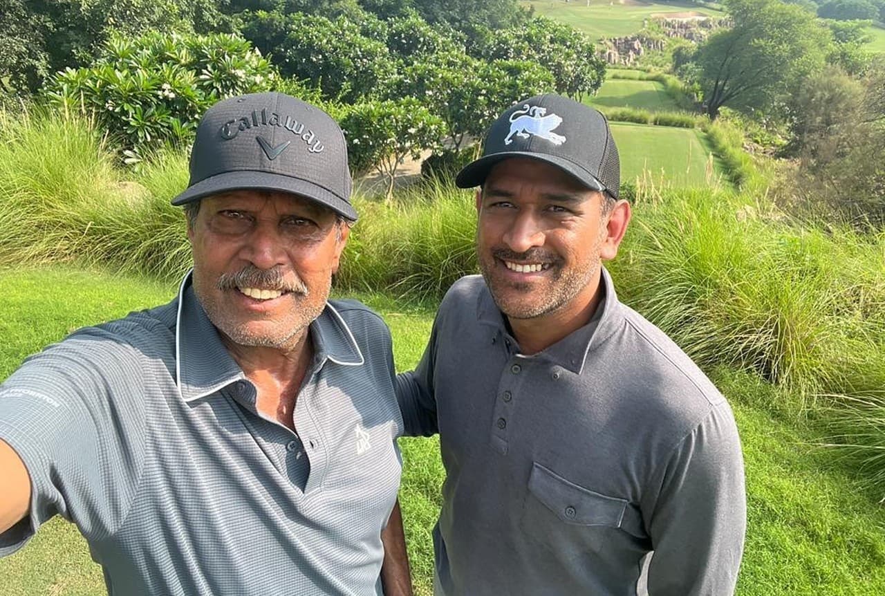 कपिल देव ने गोल्फ कोर्स से एमएस धोनी के साथ शेयर की तस्वीर, एक्टर रणवीर सिंह ने ऐसे किया रिएक्ट