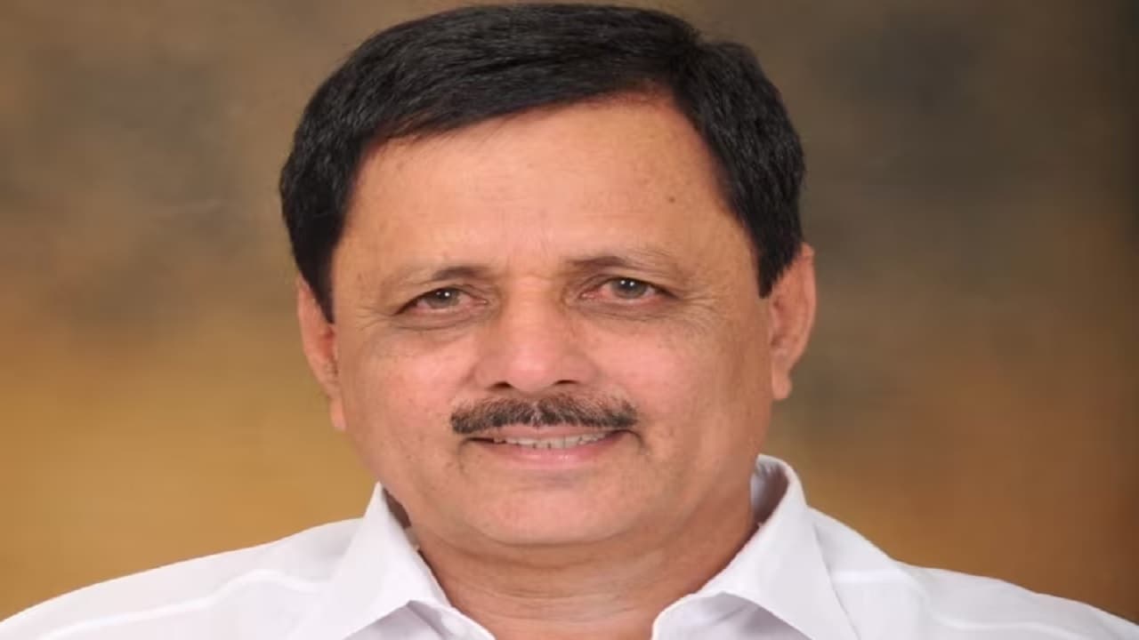 कर्नाटक: रिश्वत मामले में BJP विधायक मदल विरुपाक्षप्पा अरेस्ट, घर से जब्त हुए थे 8.23 करोड़