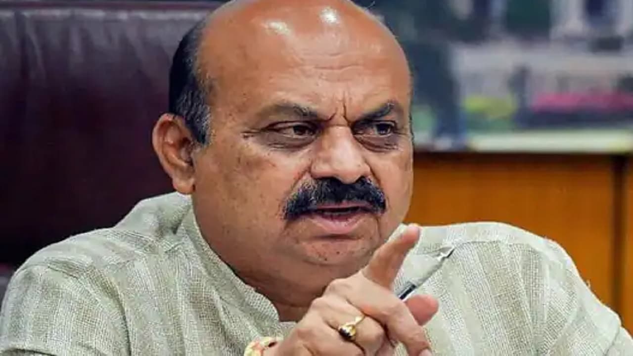 कर्नाटक में कोविड प्रतिबंधों में ढील, पूरी क्षमता के साथ खुलेंगे सिनेमा हॉल, जानिए और क्या-क्या खुला