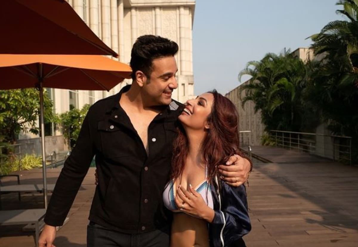 गोविंदा और कृष्णा अभिषेक की लड़ाई पर Kashmera Shah ने तोड़ी चुप्पी, कहा- मुझे झगड़ा करने से रोका और खुद..