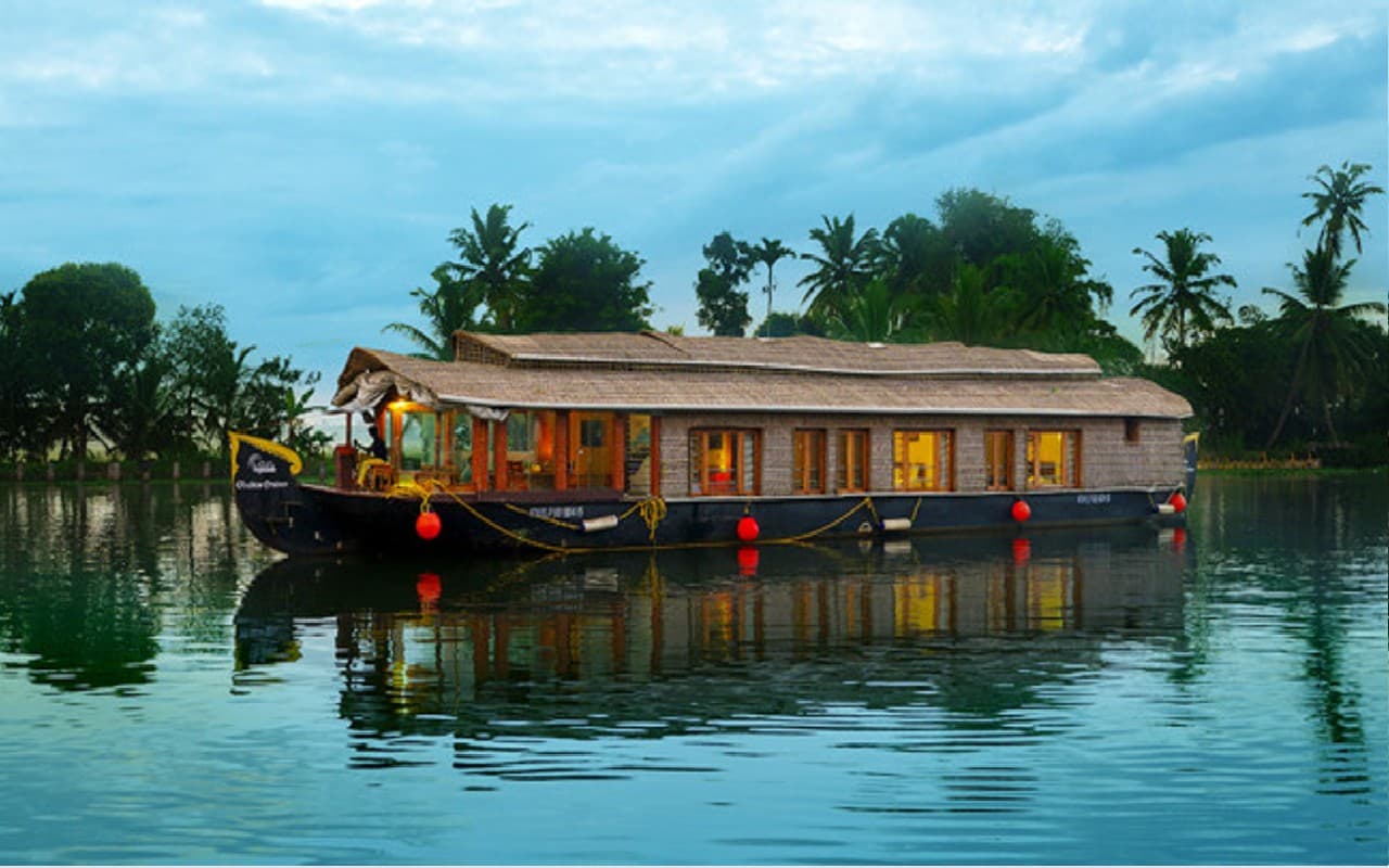 Kerala Tour Package: इस मौसम करें केरल की सैर, IRCTC ने लॉन्च किया शानदार पैकेज