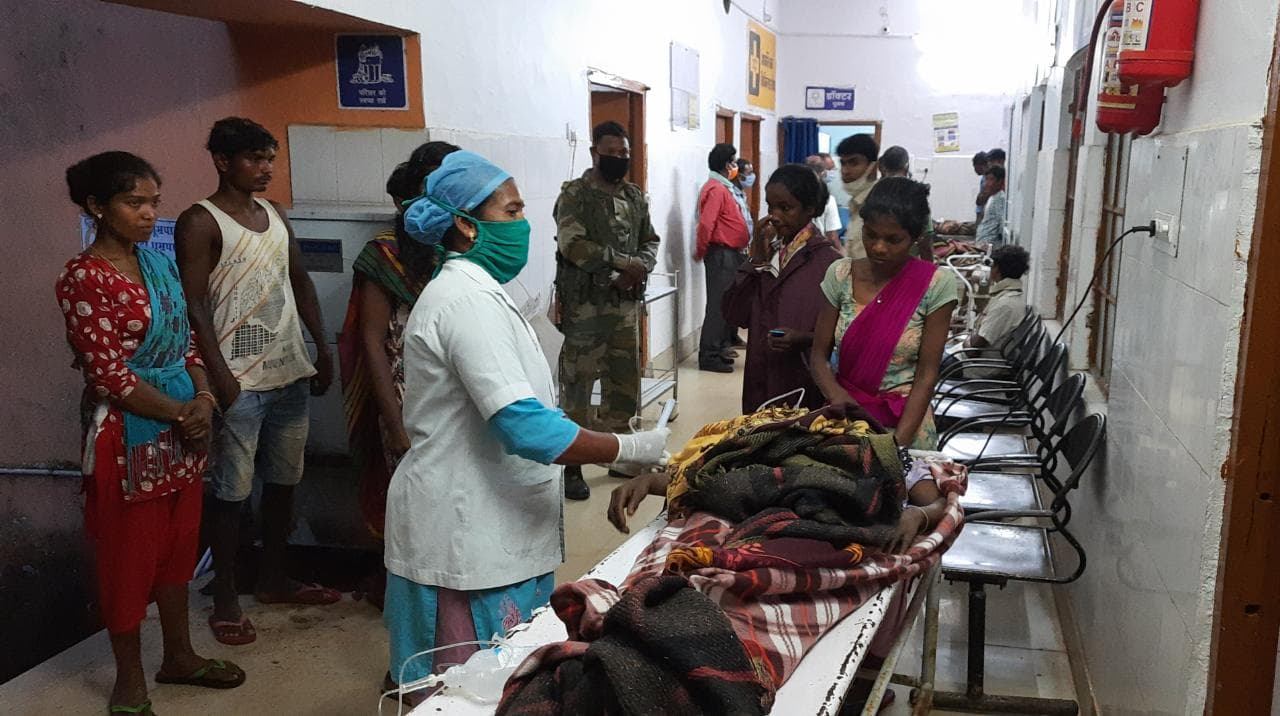 झारखंड के खूंटी में वज्रपात से दो बच्चों की मौत, घायल महिला को गोबर के ढेर में डाला