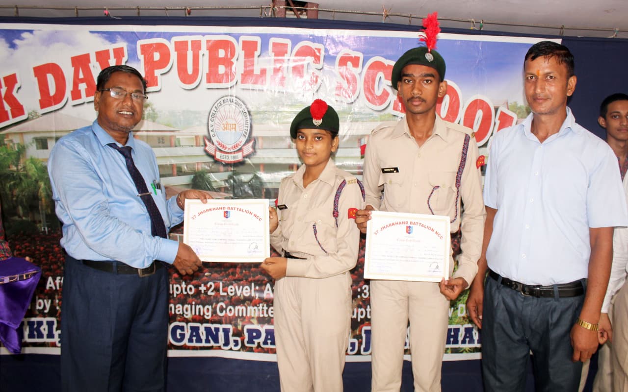 दिल्ली के गणतंत्र दिवस परेड में शामिल होगी पलामू की खुशी, एनडीए ज्वाइन कर करना चाहती है देश की सेवा