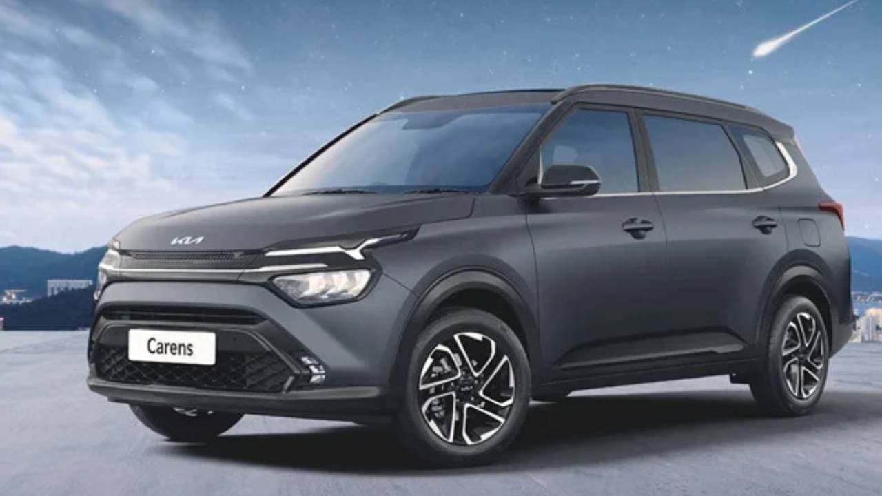 किआ ने कैरेंस के एक्स लाइन एडिशन को किया लॉन्च, जानें इसकी कीमत और फीचर्स के बारे में