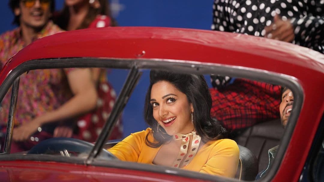 Madhubala की बायोपिक में काम करने को तैयार Kiara Advani, हाथ लगी ये फिल्म, अब तो 200 करोड़ पक्का