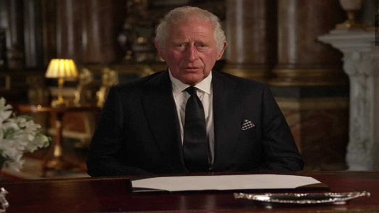 Queen Elizabeth Death: ब्रिटेन को संबोधित करते हुए भावुक हुए किंग्स चार्ल्स, कहा- देश के लिए दुख की घड़ी