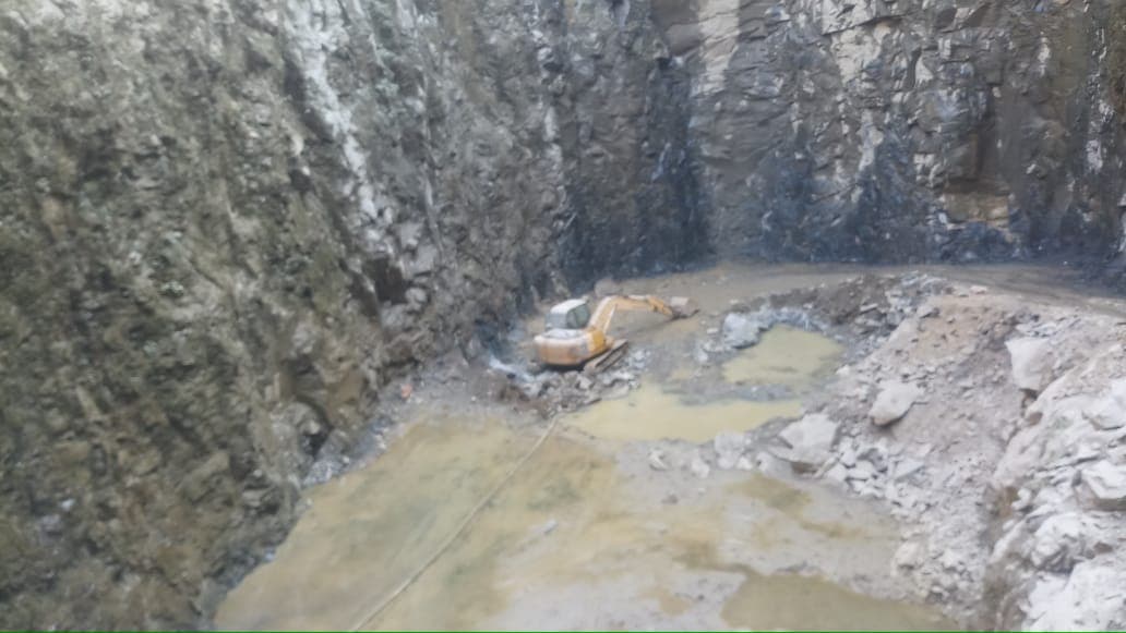 Jharkhand News: कोडरमा के माइका खदान में चाल धंसने से चार की मौत, दो के दबे होने की आशंका