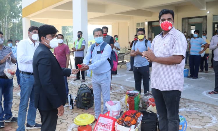 झारखंड में लगातार दूसरे दिन कोरोना संक्रमण से ठीक हुए लोगों की संख्या बढ़ी, 809 लोग हुए स्वस्थ