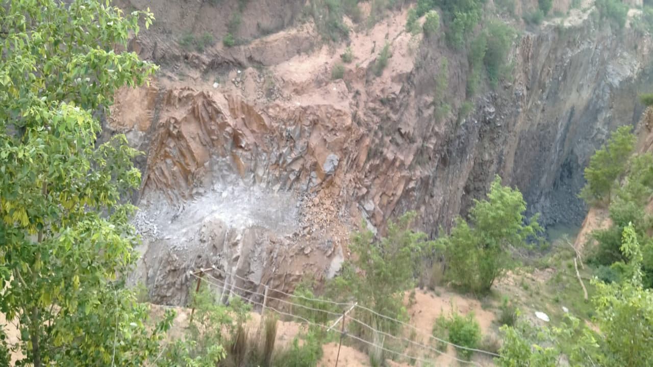 कर्नाटक के बेलगावी में बड़ा हादसा, नाले में गिरा वाहन, नौ मजदूरों की मौत- 8 घायल