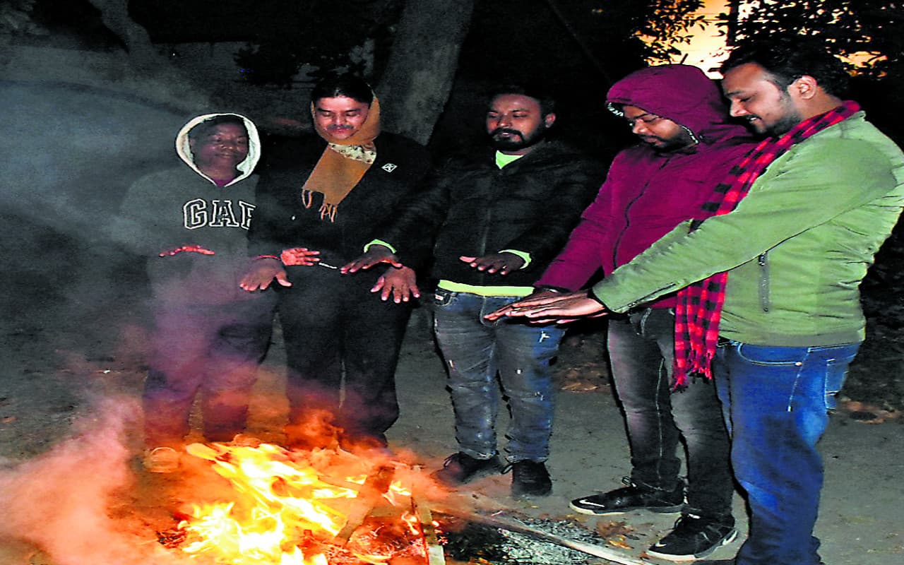 Weather Update News: झारखंड में आज से फिर बढ़ेगी ठंड, रहें सतर्क