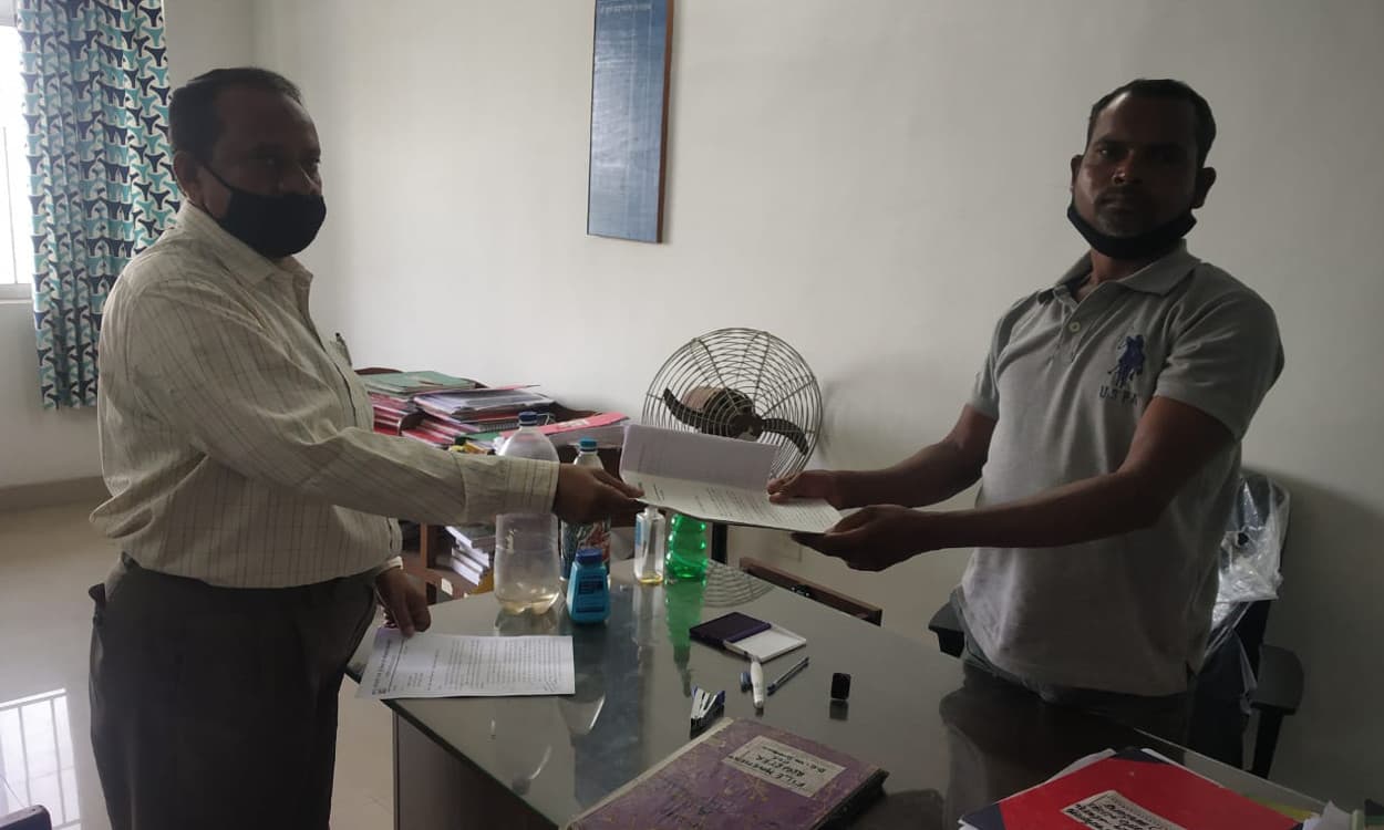 कोल्हान के उर्दू शिक्षकों की वरीयता क्रम सुधारने की डीसी व आरडीडीई से अपील, ज्ञापन भी सौंपे