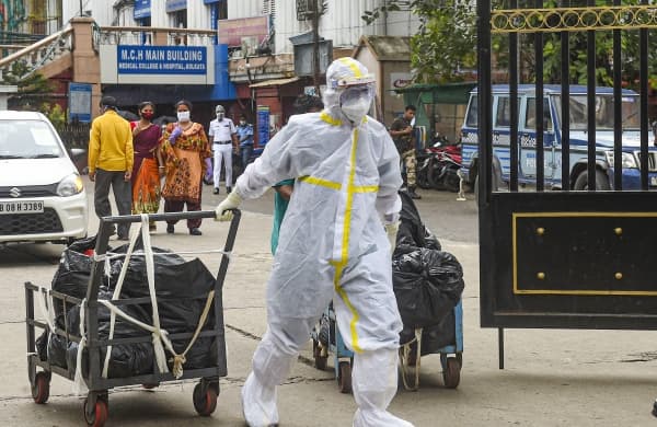 Coronavirus West ‍Bengal: बंगाल के इन जिलों में बढ़ा कम्युनिटी ट्रांसमिशन का खतरा, मुख्यालय को भेजी गयी रिपोर्ट