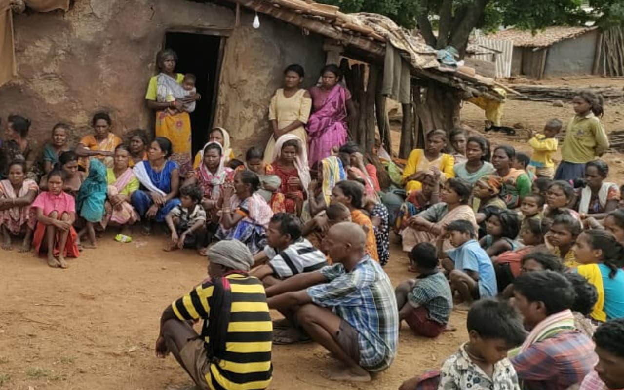 गुमला : मजदूर गुलशन मुंडा की मौत के बाद कंपनी राज का खुलासा, माइंस इलाकों के गांवों में दबंग व ठेकेदार हावी