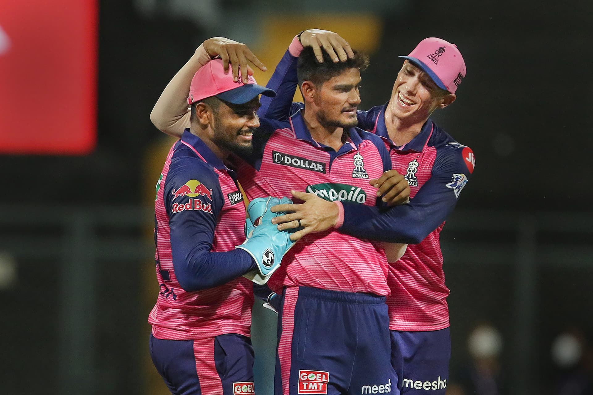Kuldeep Sen: सैलून की दुकान से IPL 2022 तक का सफर, नाई के बेटे ने डेब्यू मैच में किया कमाल Kuldeep Sen: सैलून की दुकान से IPL 2022 तक का सफर, नाई के बेटे ने डेब्यू मैच में किया कमाल