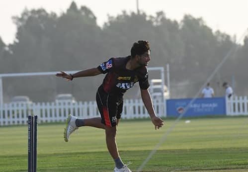 IPL 2021: केकेआर को बड़ा झटका, आईपीएल से बाहर हुआ यह दिग्गज खिलाड़ी