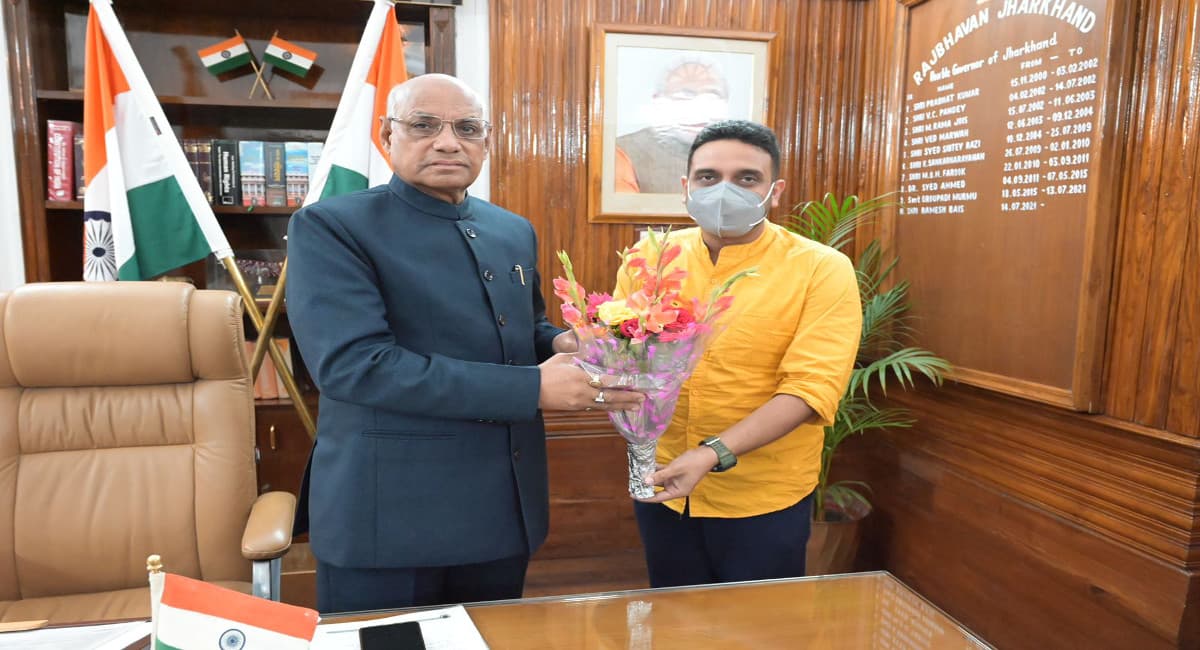 राज्यपाल रमेश बैस से कुणाल षाड़ंगी ने की भेंट,  JSSC नियमावली में संशोधन समेत अन्य मांगों को लेकर सौंपा ज्ञापन