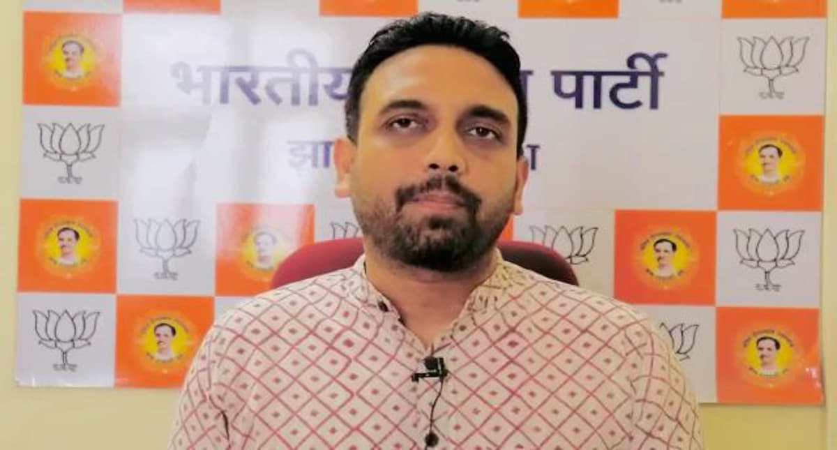 झारखंड में लॉकडाउन उल्लंघन की कार्रवाई मामले में BJP प्रवक्ता कुणाल षाड़ंगी ने हेमंत सरकार पर उठाये कई सवाल