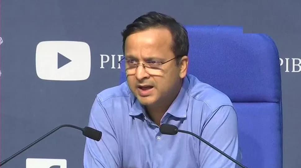 Coronavirus Pandemic : भारत कोरोना के दूसरे और तीसरे स्टेज के बीच, आज सबसे अधिक 704 नये मामले