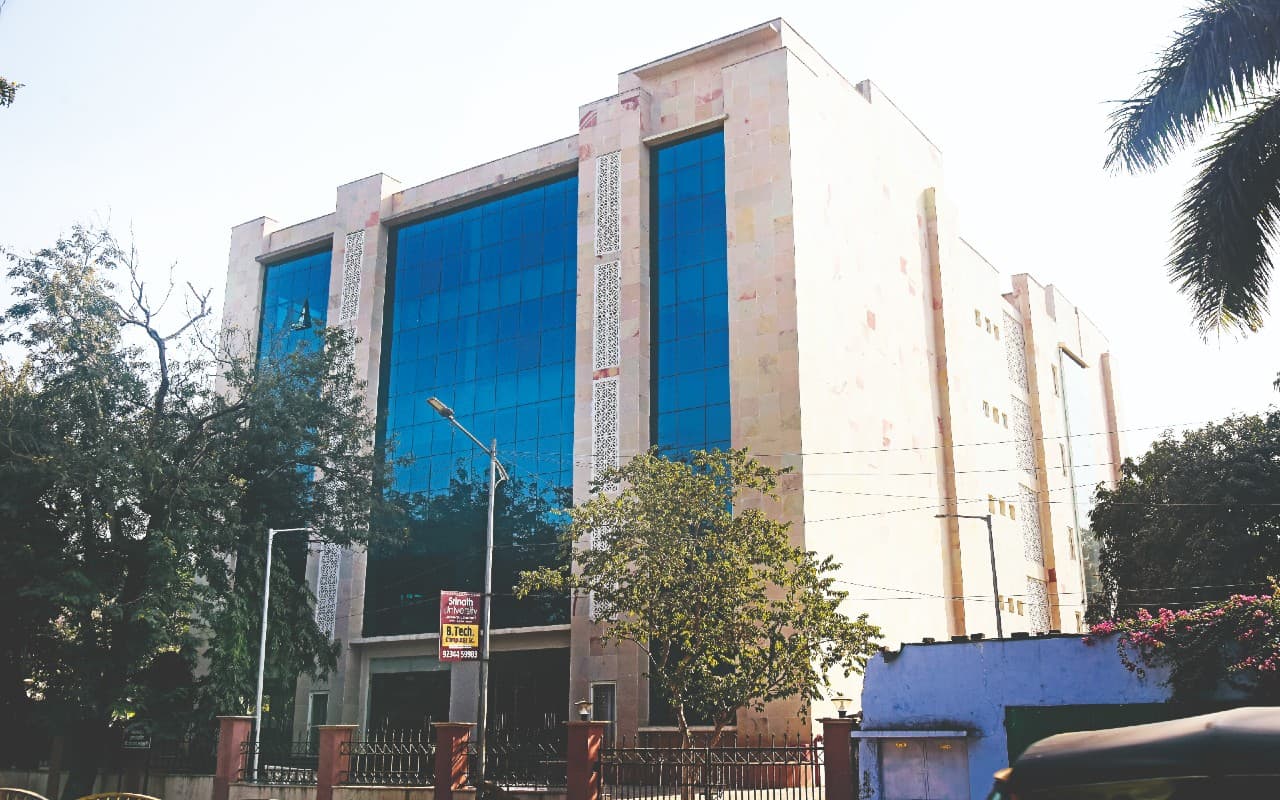 New Year 2023: नये साल में जमशेदपुर शहर को मिलेगी DM लाइब्रेरी और CNG बसों की सौगात