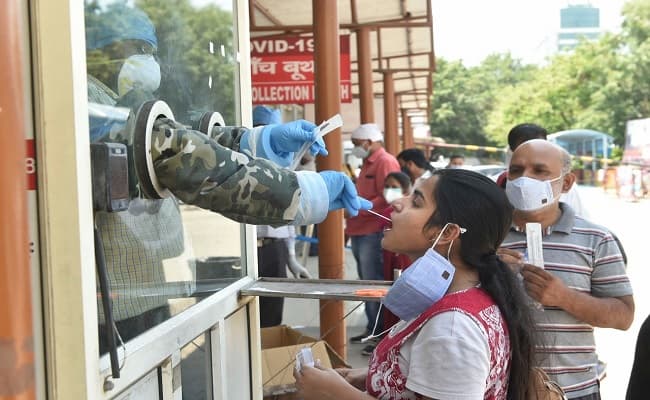 Coronavirus Updates: पिछले 24 घंटे में कोरोना के 11,793 नये मामले, एक्‍टिव केस 96,700