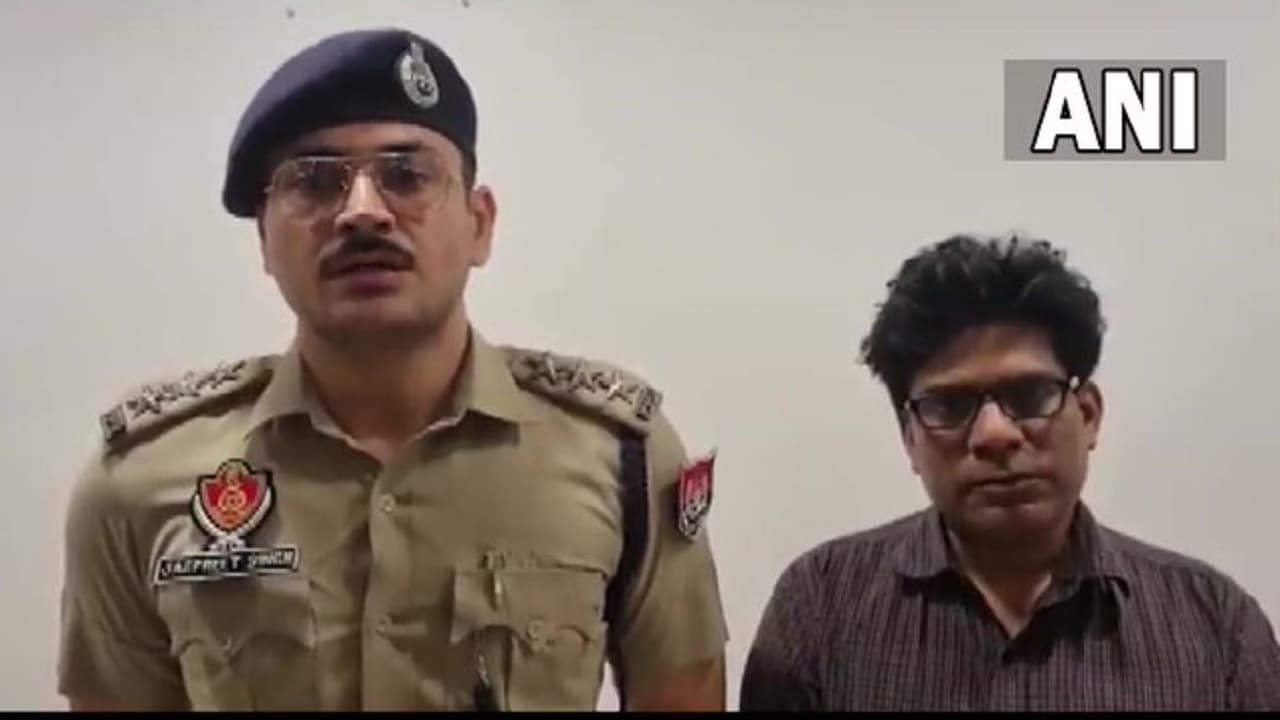 LPU Student Suicide: लवली प्रोफेशनल यूनिवर्सिटी के छात्र ने हॉस्टल में की खुदकुशी, सुसाइड नोट में लिखा…