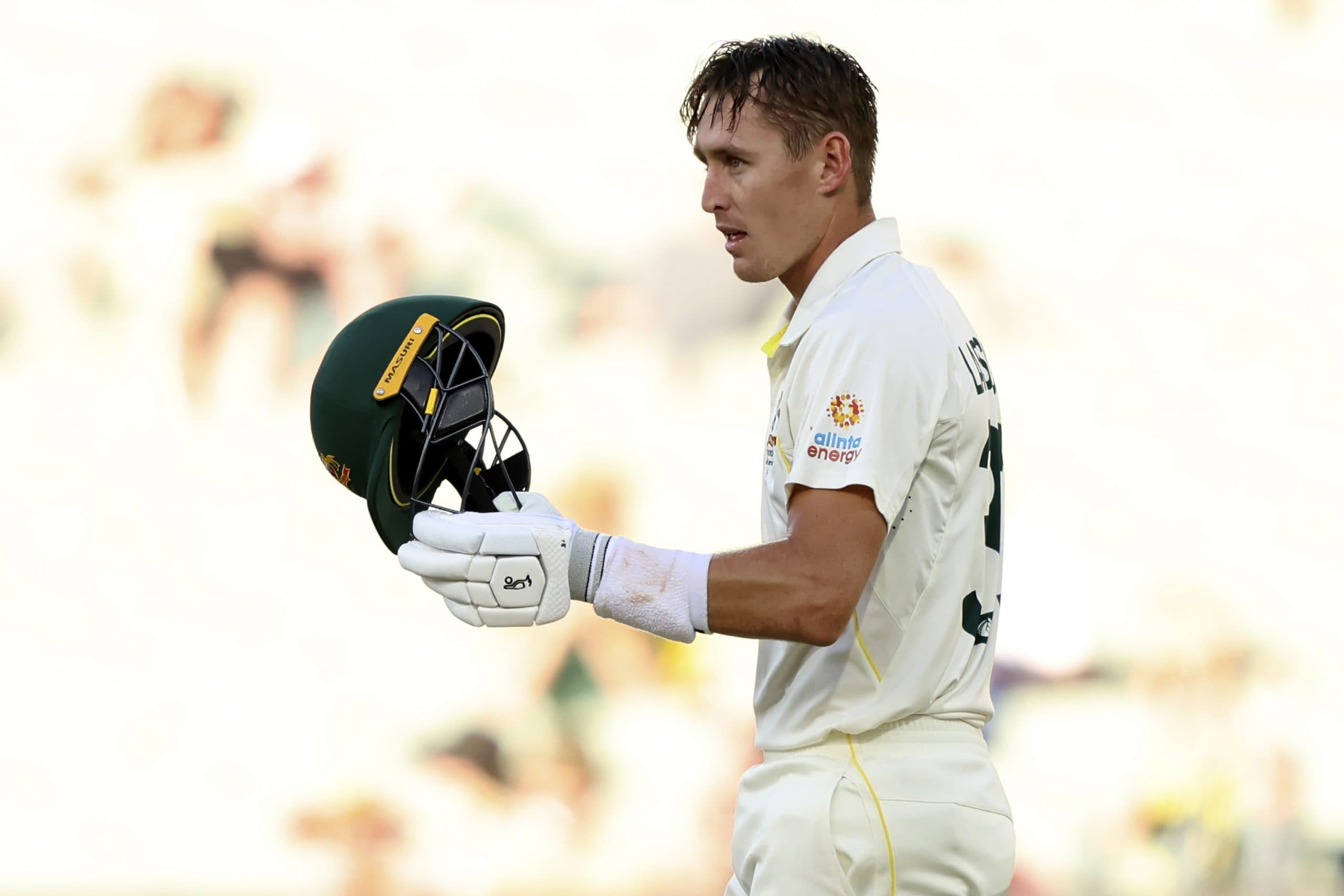 Australia vs England: दूसरे एशेज टेस्ट के पहले दिन ऑस्ट्रेलिया का दबदबा, शतक से चूके डेविड वॉर्नर