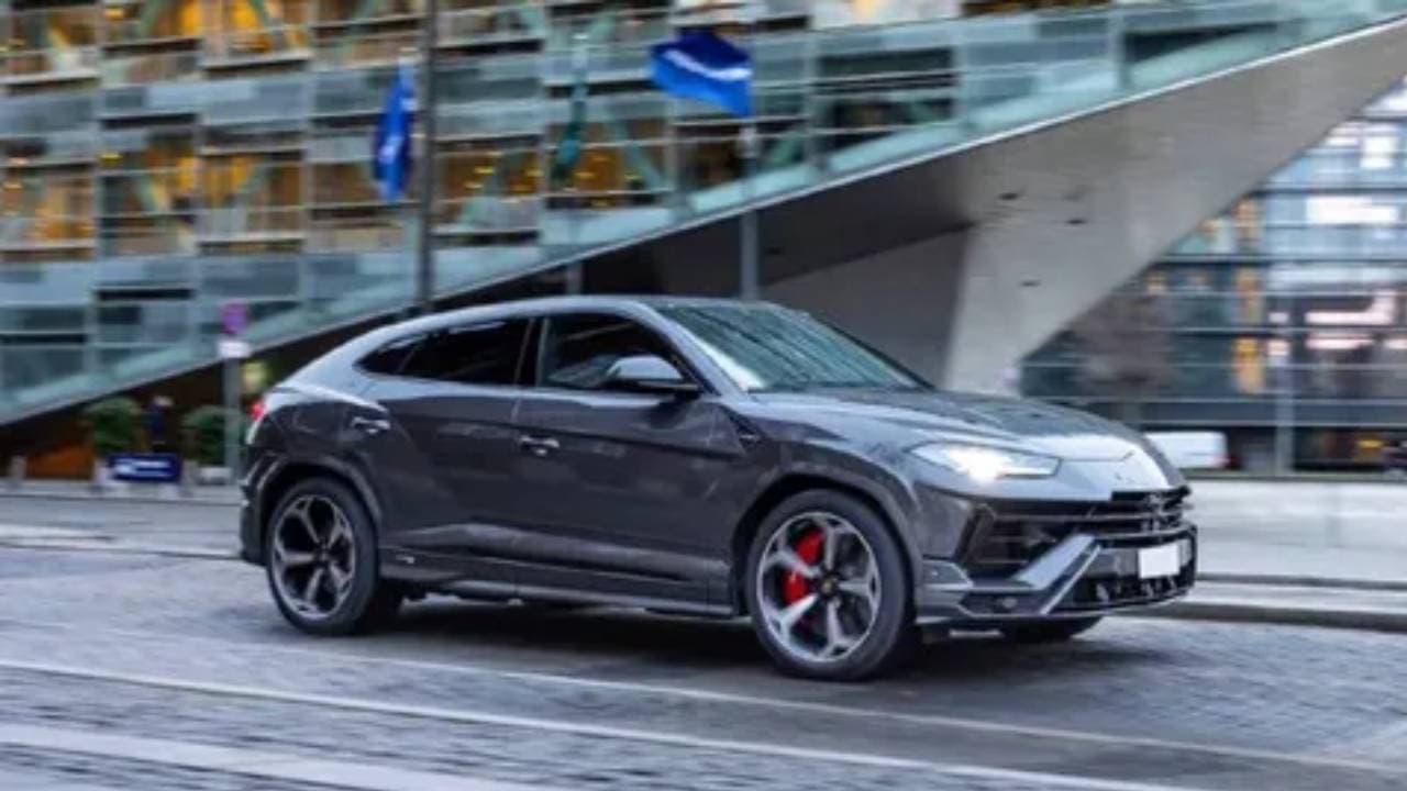 Lamborghini तैयार कर रही इलेक्ट्रिक कार, इस साल करेगी डेब्यू