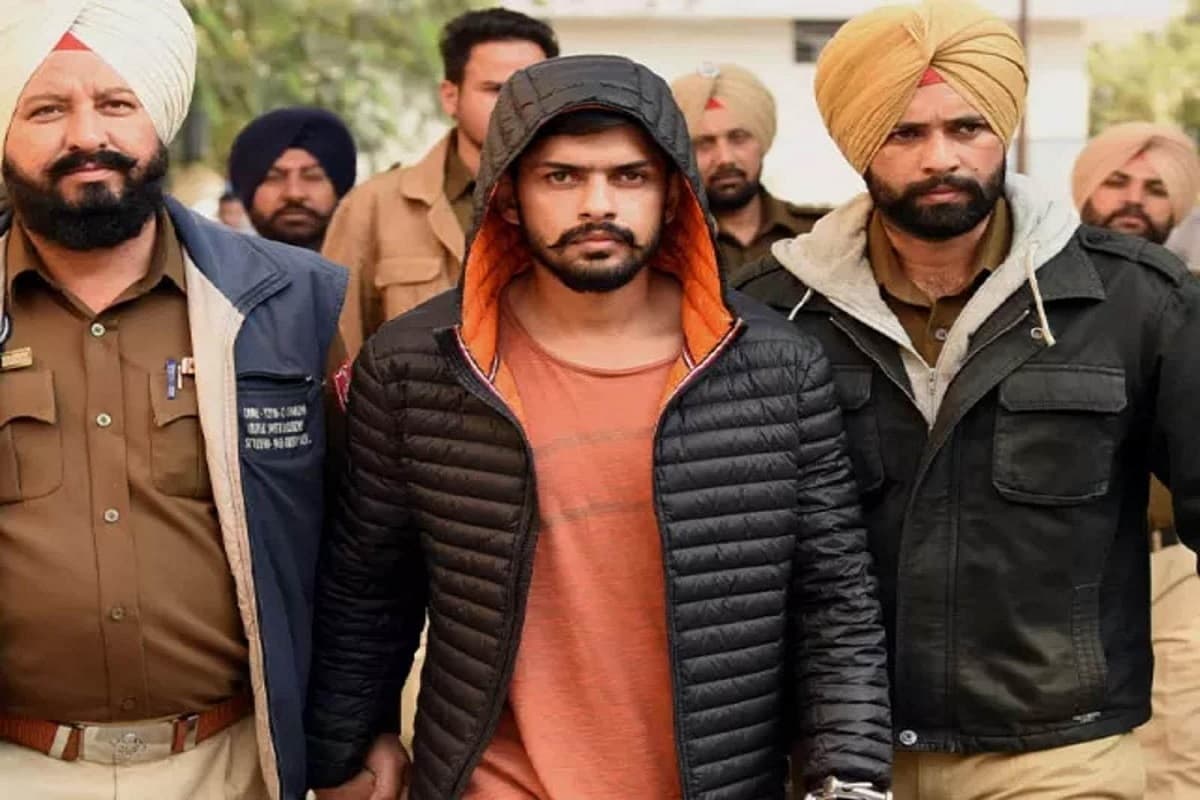 दिल्ली: गैंगस्टर लॉरेंस बिश्नोई गैंग के 2 गुर्गे गिरफ्तार, कड़ी मशक्त के बाद पुलिस के हत्थे चढ़े बदमाश!