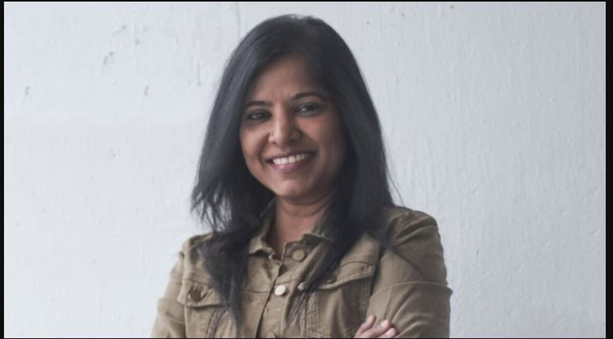 डॉक्यूमेंट्री 'काली' के पोस्टर पर मचा विवाद, निर्देशिक मीना बोलीं- बेखौफ आवाज बुलंद करती रहूंगी