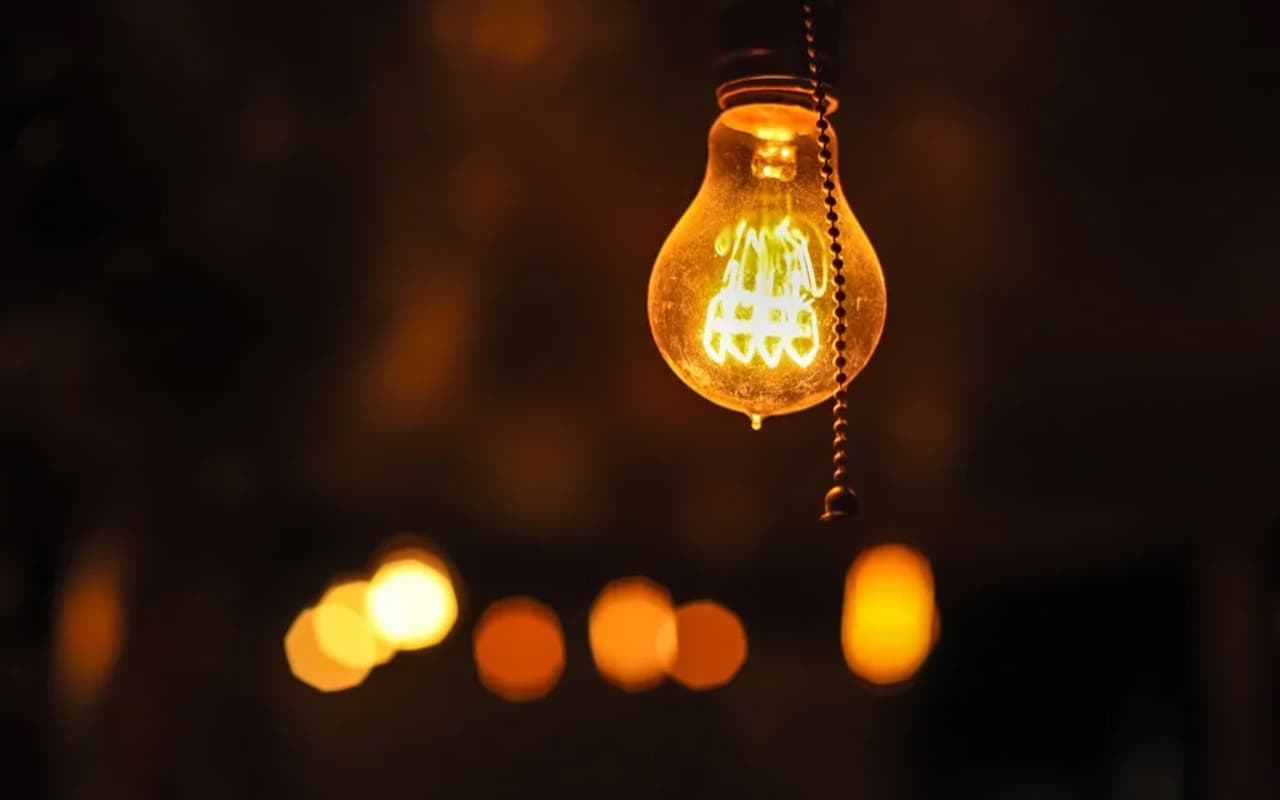 Electricity Bill : क्या आपका बिजली बिल आ रहा है जीरो ? जान लें इस स्कीम के बारे में