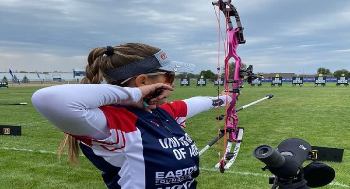 Archery World Championship: भारतीय महिला कंपाउंड टीम फाइनल में, पुरुष क्वार्टर फाइनल में हारे