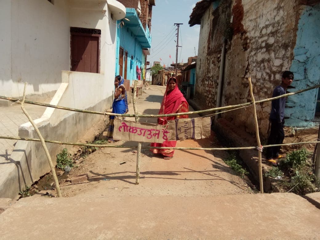 शहर के बाद गांवों में भी तेजी से पैर पसार रहा कोरोना, तेजी से बढ़ रहे कंटेनमेंट जोन
