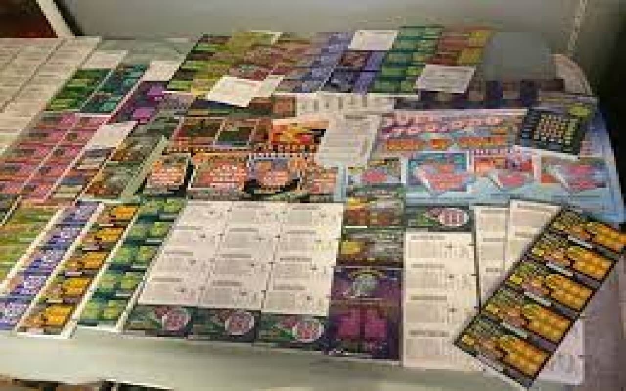 गिरिडीह में चमक रहा लॉटरी का अवैध धंधा, सिक्किम, भूटान, नेपाल और नागालैंड के टिकट से चल रहा कारोबार