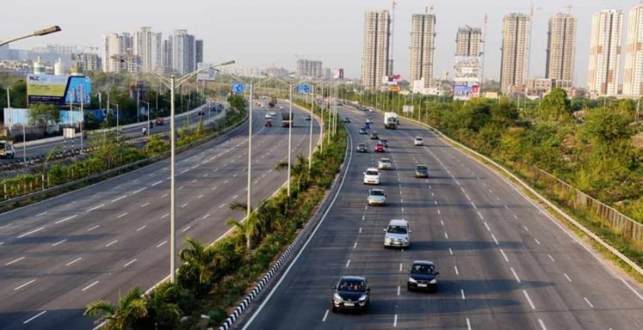 लखनऊ में हनुमान सेतु के पास बनाई जाएगी एलिवेटेड रोड, जाम से निजात मिलने के साथ कनेक्टिविटी होगी बेहतर