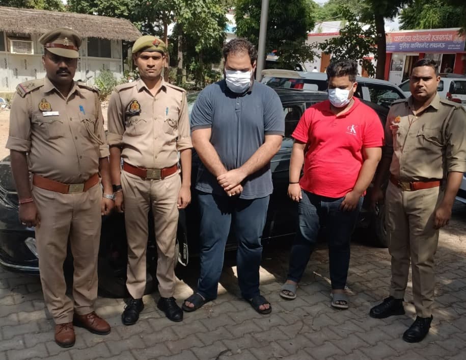 Luknow: हजरतगंज में सड़क पर दबंगई करने वाले गिरफ्तार, कार सवार और पुलिस को दे रहे थे धमकी, जानें क्या है मामला