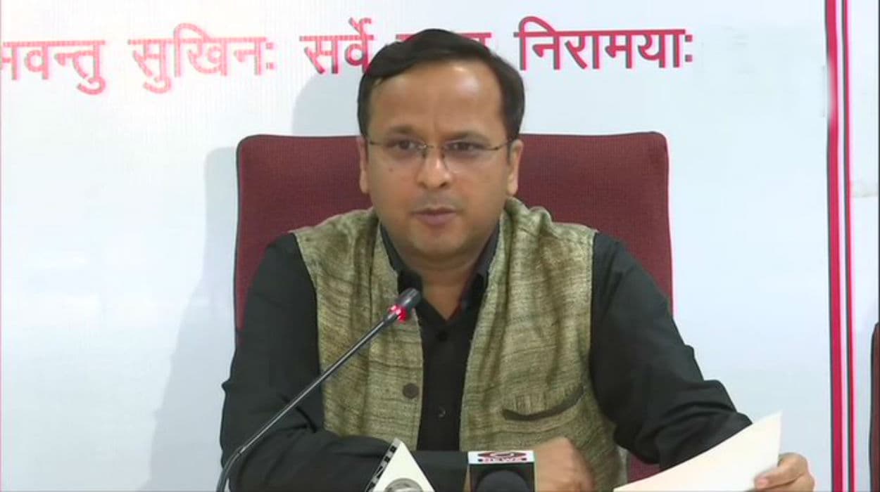 स्वास्थ्य मंत्रालय ने कहा, देश में Coronavirus के मामलों में आयी 60 फीसदी तक की कमी