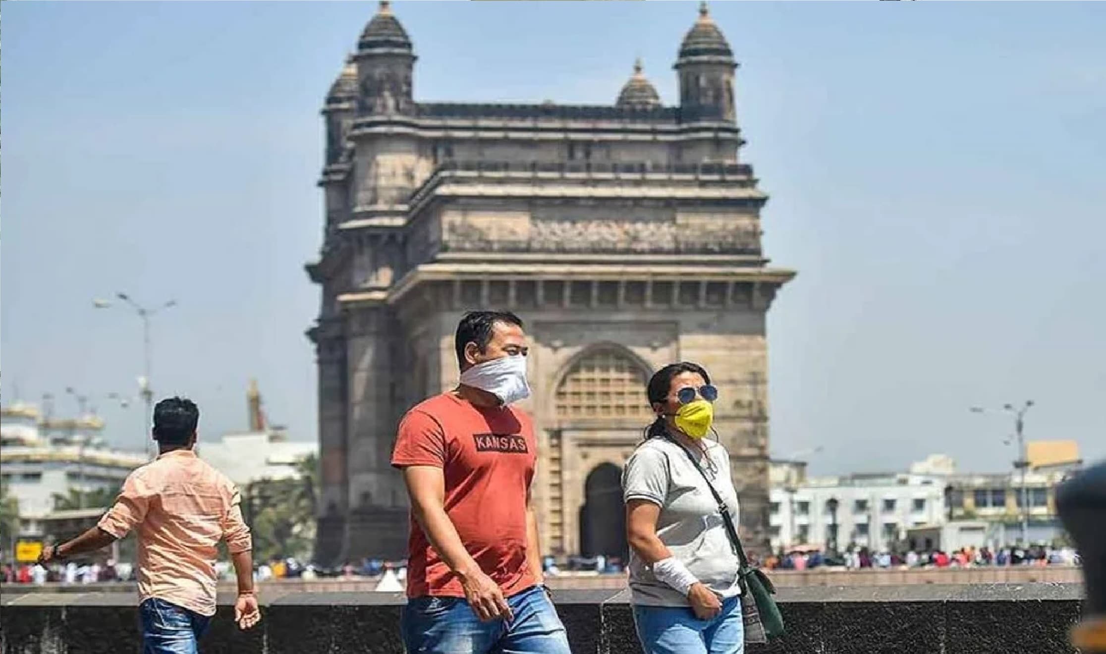 महाराष्ट्र में लग गया नाइट कर्फ्यू,अगर हालात बेहतर नहीं हुए तो  लग सकता है संपूर्ण लॉकडाउन