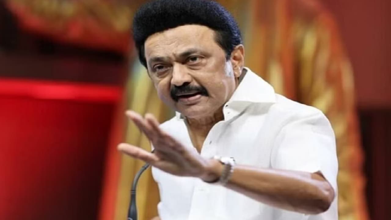 चेन्नई अकादमी में प्रोफेसर के खिलाफ यौन शोषण का मामला दर्ज, छात्रों के विरोध के बाद हुई कार्रवाई