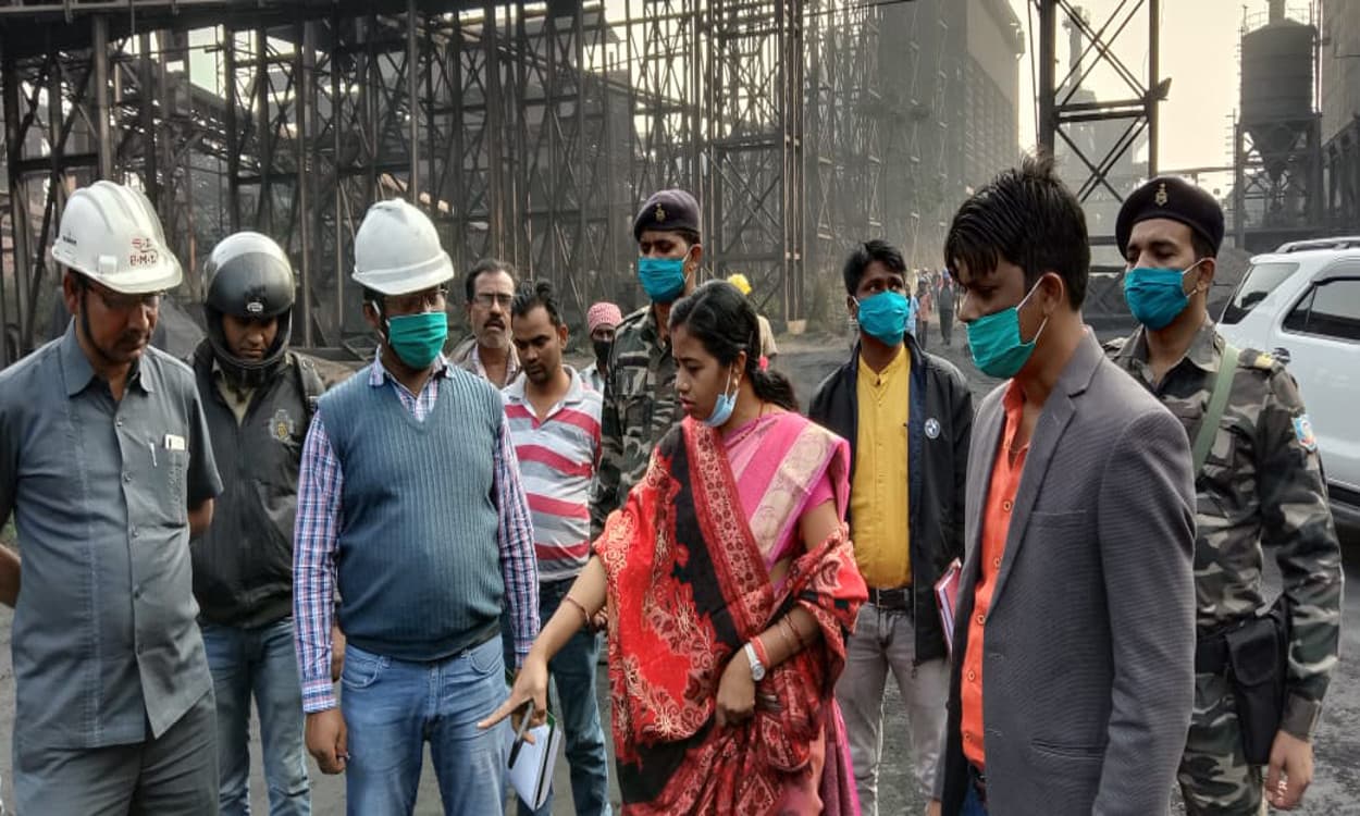 गोला के BML कंपनी के कीलन विस्फोट मामले में विधायक ने किया निरीक्षण, कहा- कार्य में अब भी बरती जा रही है लापरवाही